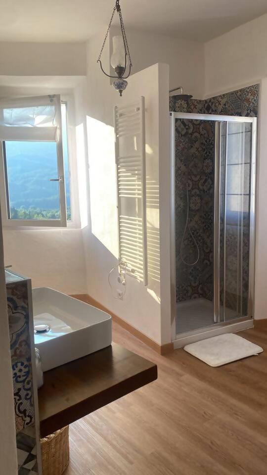 Charme Nel Borgo Appartamento Lina Corniglio Экстерьер фото